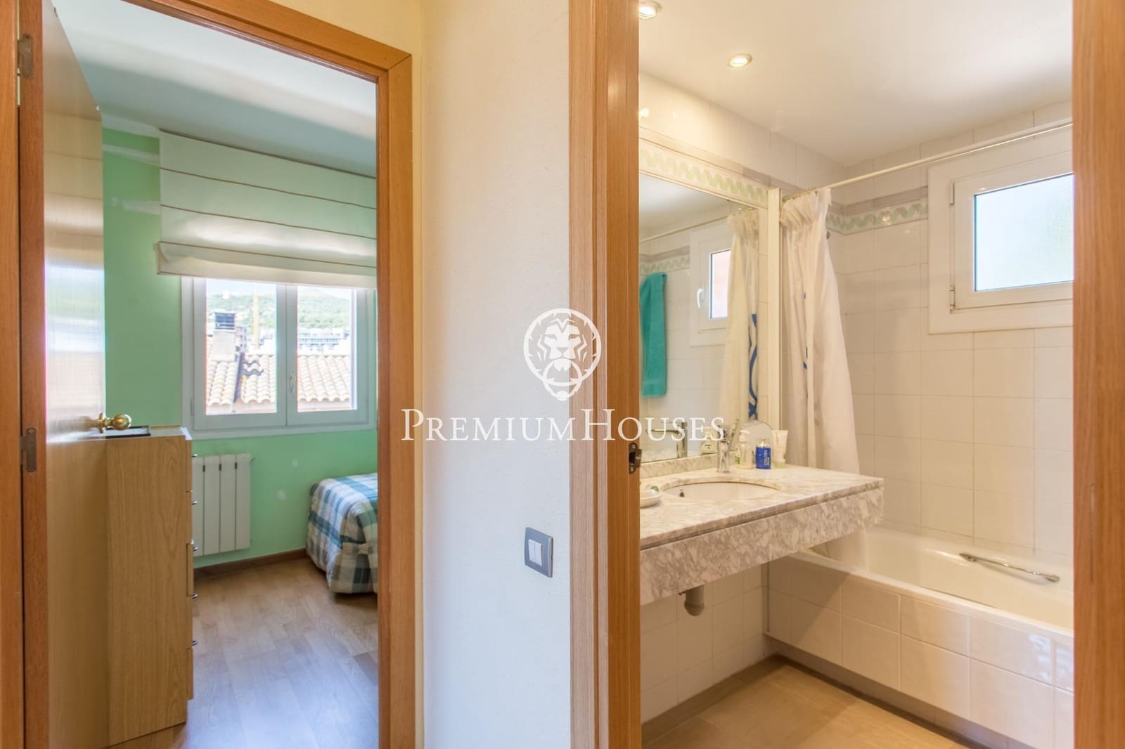 4 sypialnia Dom szeregowy na sprzedaż w Tiana z basenem garażem - 690 000 € (Ref: 9205061)