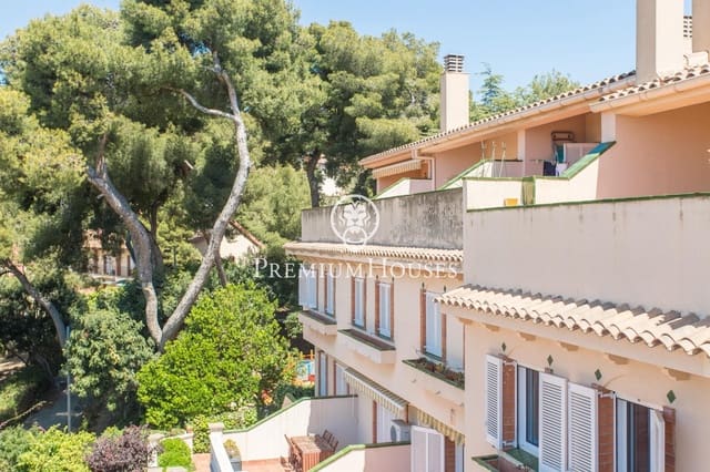 4 bedroom Terraced Villa for sale in Tiana with pool garage - € 690,000 (Ref: 9205061)