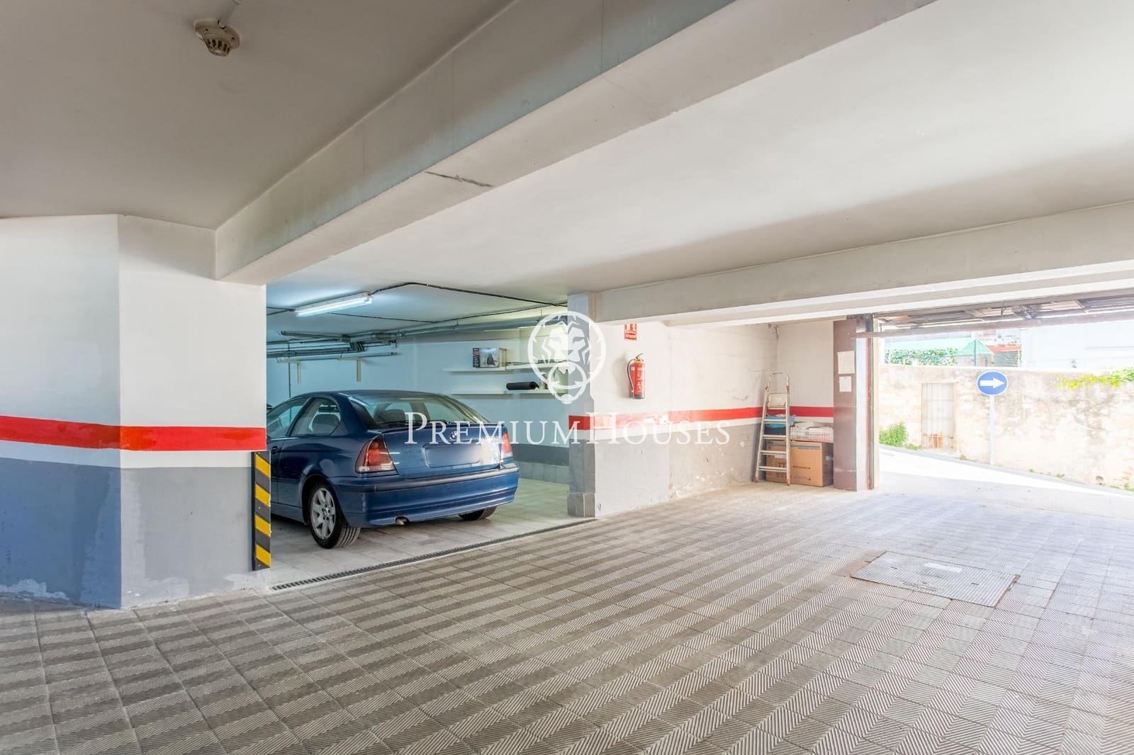 4 sypialnia Dom szeregowy na sprzedaż w Tiana z basenem garażem - 690 000 € (Ref: 9205061)