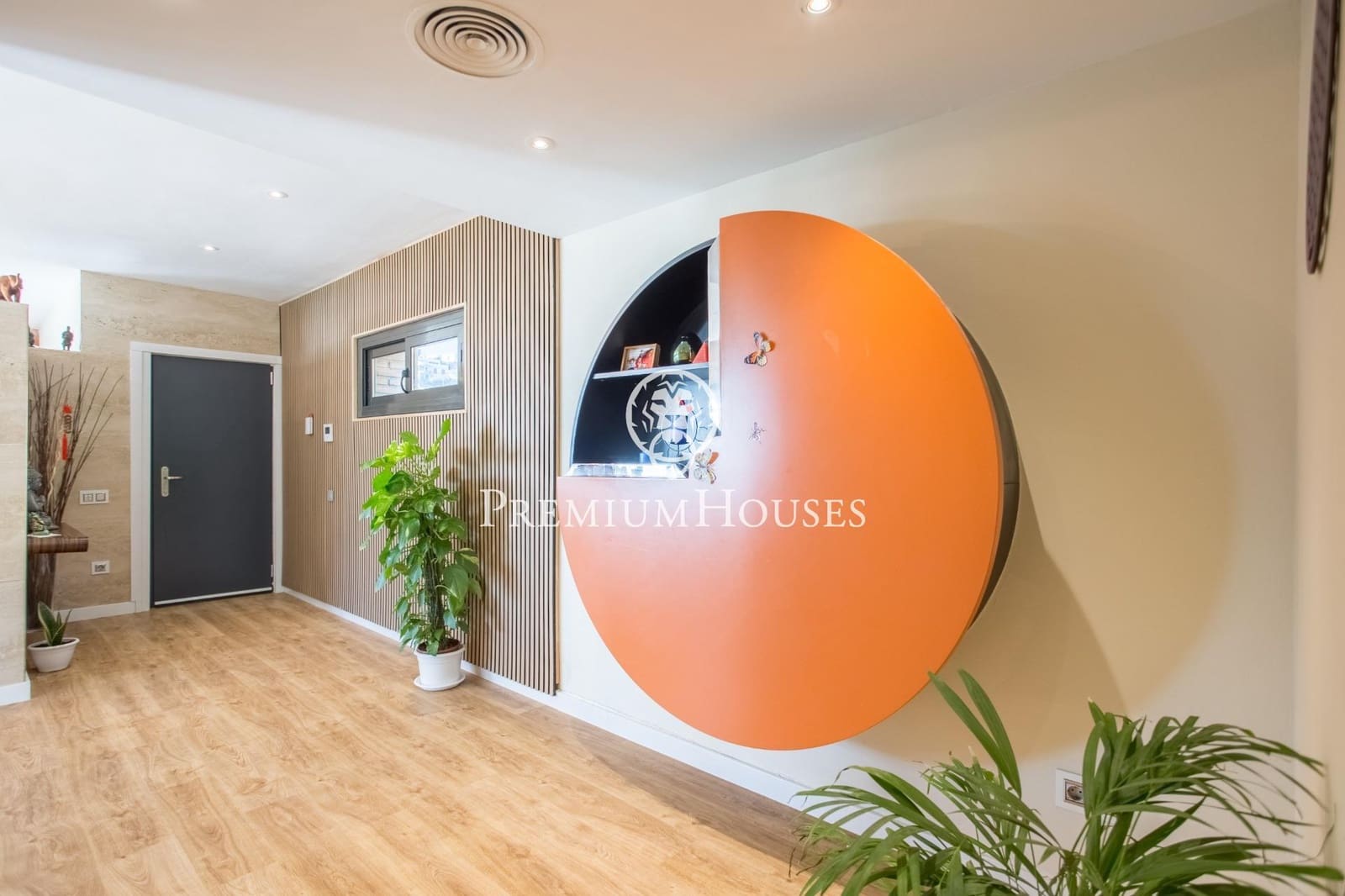 5 bedroom Villa for sale in Arenys de Mar with pool garage - € 825,000 (Ref: 9205064)