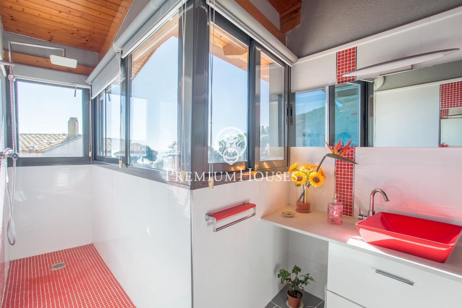 5 bedroom Villa for sale in Arenys de Mar with pool garage - € 825,000 (Ref: 9205064)