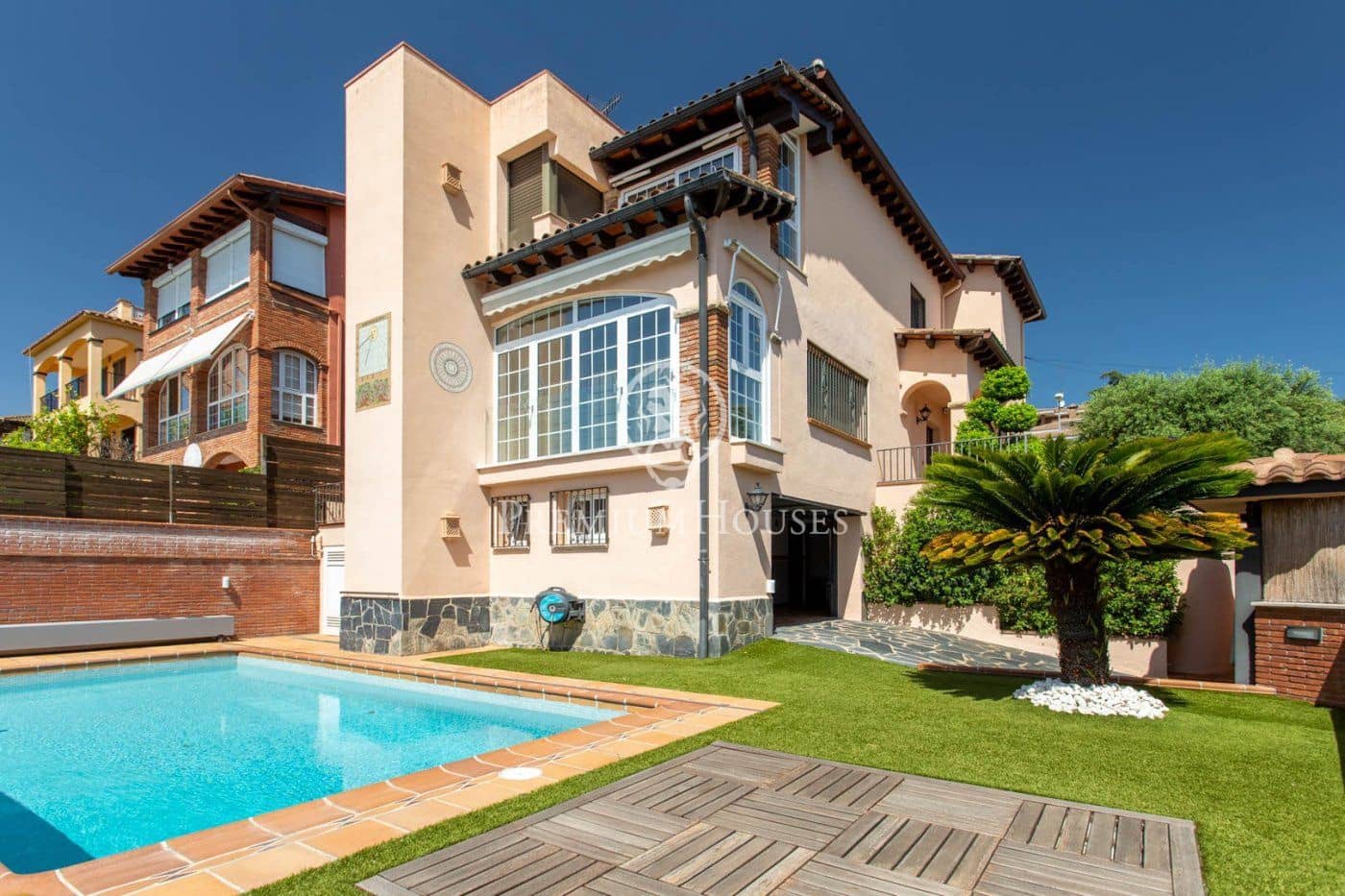 4 sypialnia Willa do wynajęcia w Vilassar de Dalt z basenem - 3 950 € (Ref: 9205066)