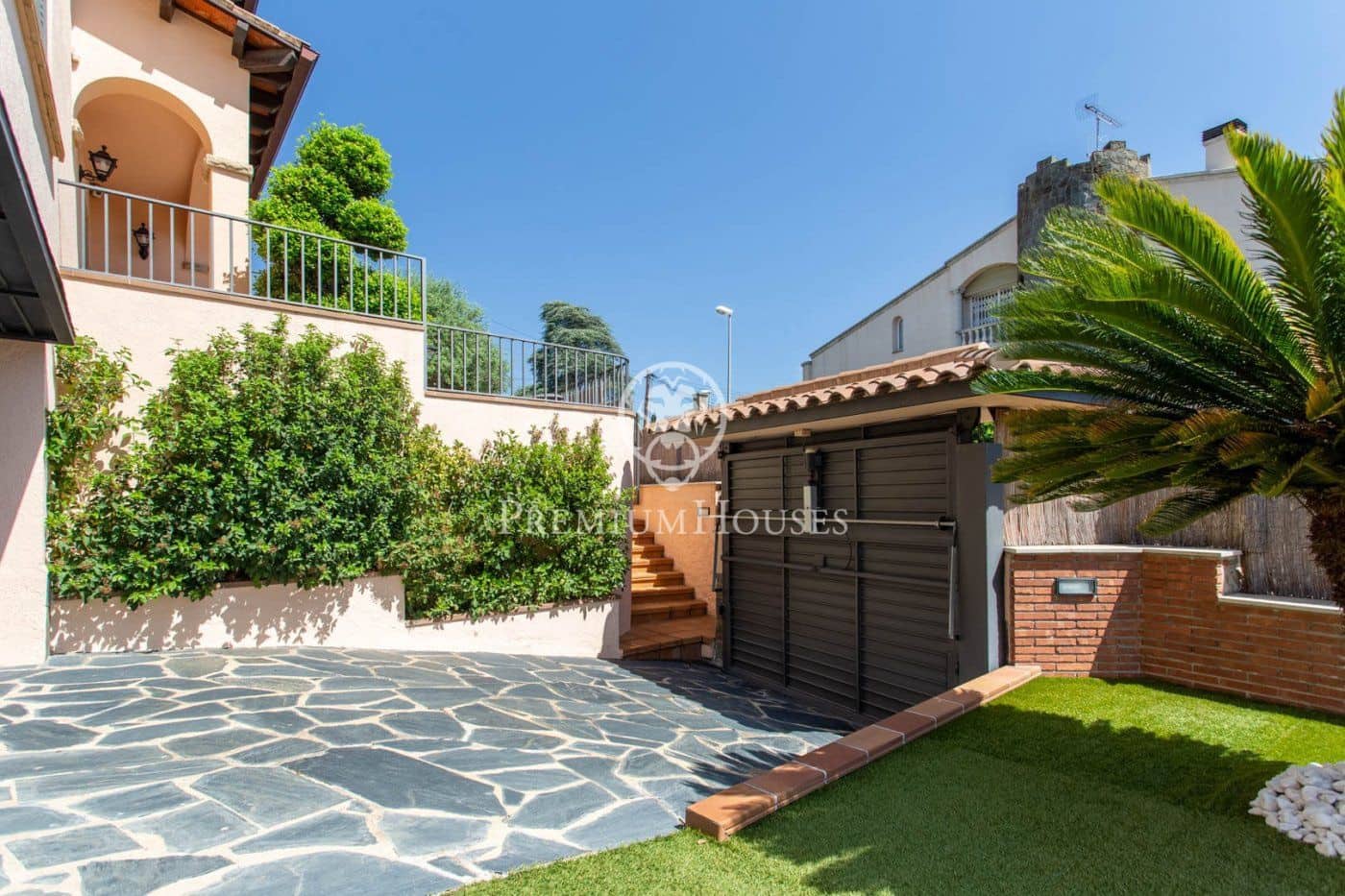 4 bedroom Villa for rent in Vilassar de Dalt with pool - € 3,950 (Ref: 9205066)