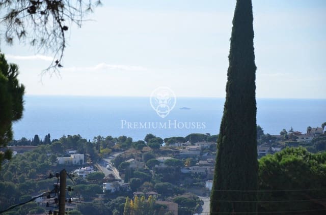 3 soverom Villa til salgs i Cabrils med garasje - € 690 000 (Ref: 9205067)