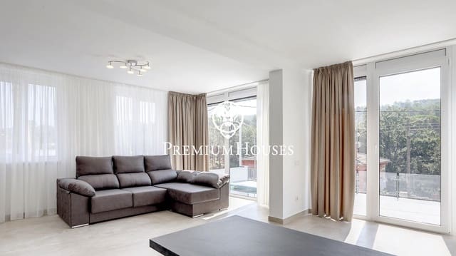 3 bedroom Villa for sale in Tordera with pool - € 435,000 (Ref: 9205069)