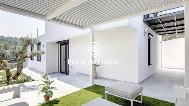 3 bedroom Villa for sale in Tordera with pool - € 435,000 (Ref: 9205069)