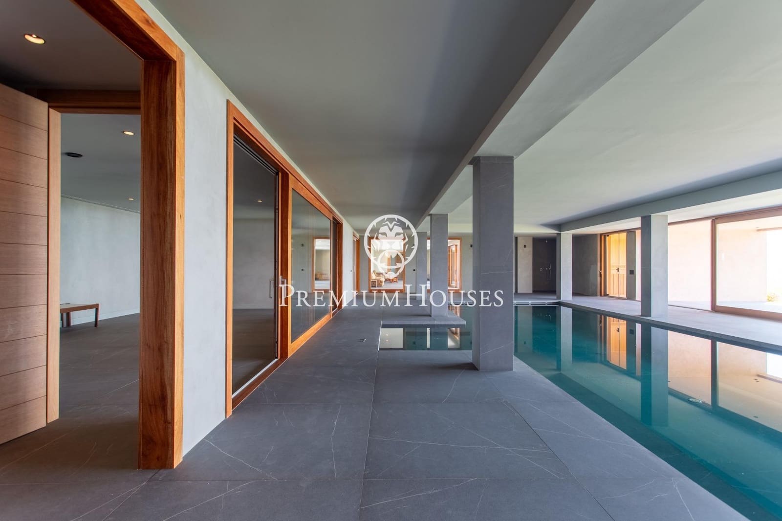 8 sypialnia Willa na sprzedaż w Sant Andreu de Llavaneres z basenem garażem - 17 000 000 € (Ref: 9205071)