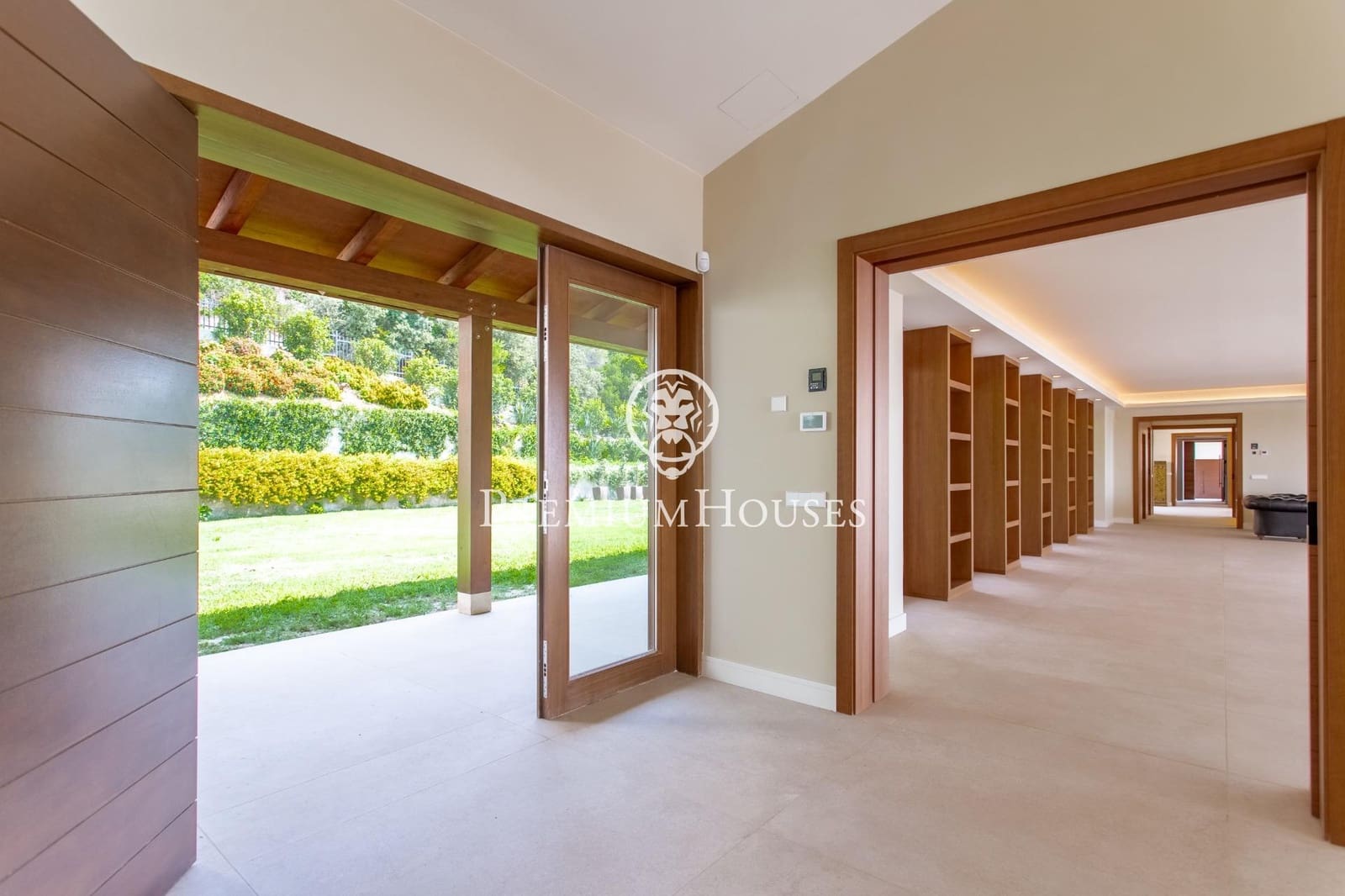 8 sypialnia Willa na sprzedaż w Sant Andreu de Llavaneres z basenem garażem - 17 000 000 € (Ref: 9205071)