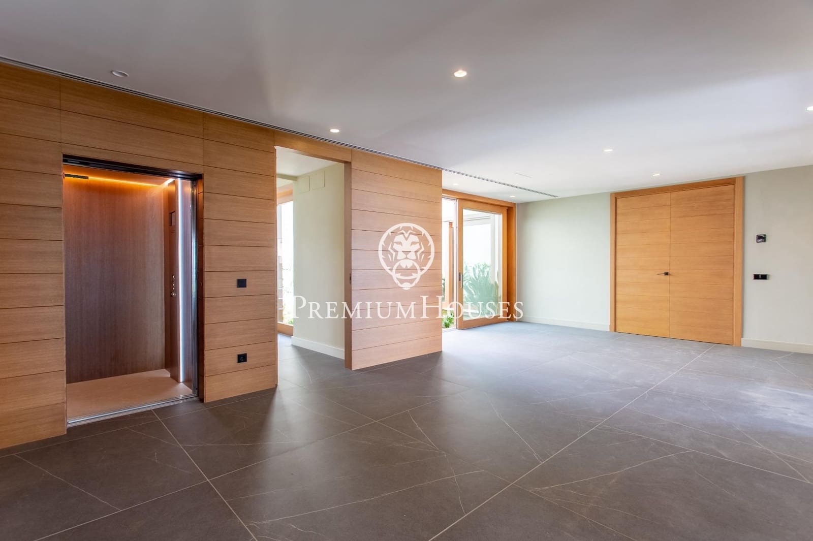 8 sypialnia Willa na sprzedaż w Sant Andreu de Llavaneres z basenem garażem - 17 000 000 € (Ref: 9205071)