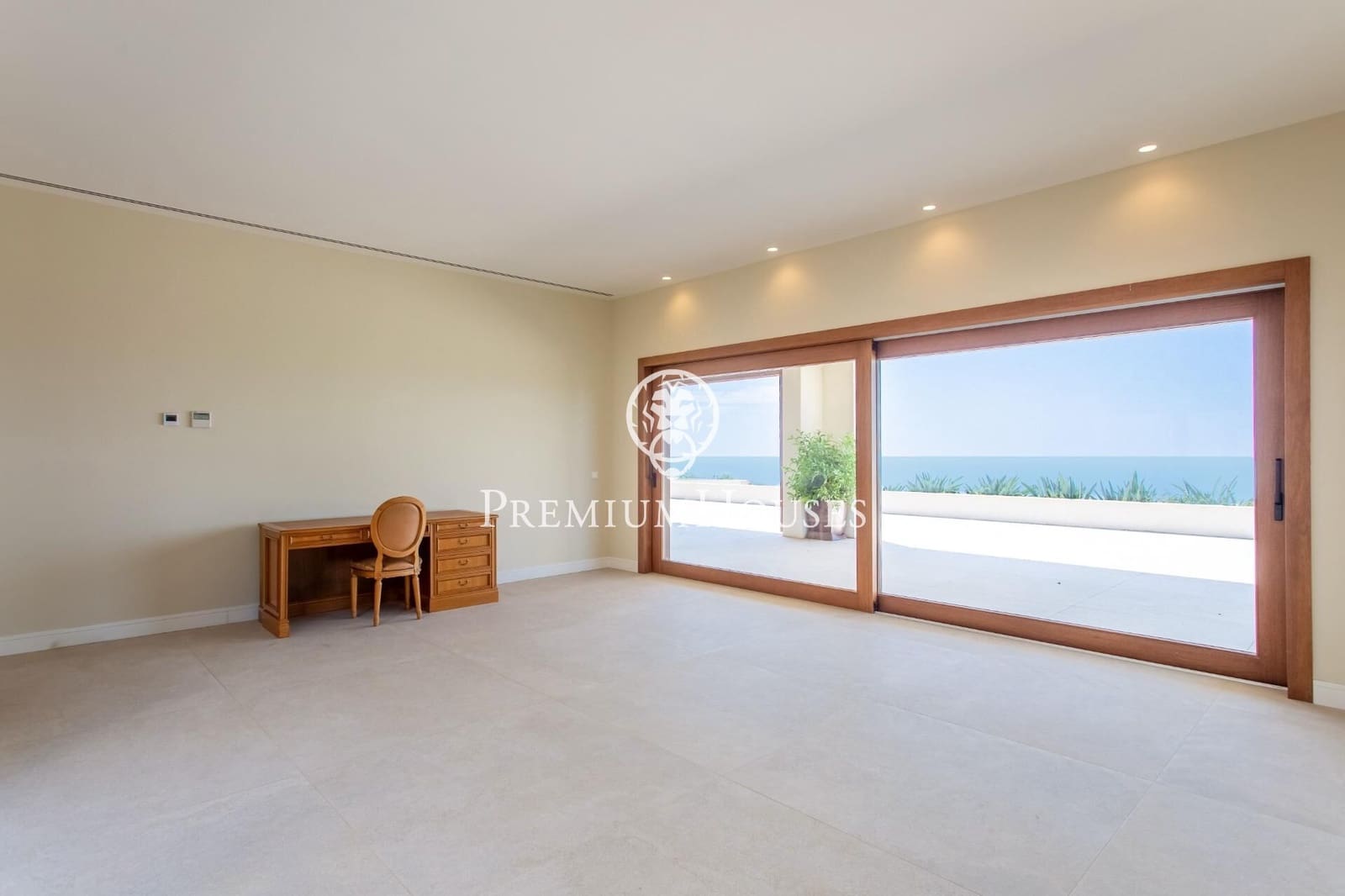 8 sypialnia Willa na sprzedaż w Sant Andreu de Llavaneres z basenem garażem - 17 000 000 € (Ref: 9205071)