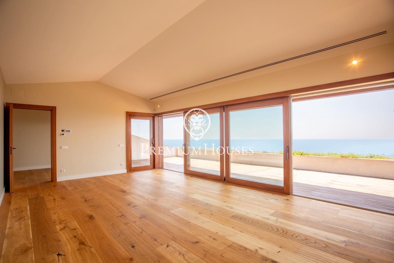 8 sypialnia Willa na sprzedaż w Sant Andreu de Llavaneres z basenem garażem - 17 000 000 € (Ref: 9205071)