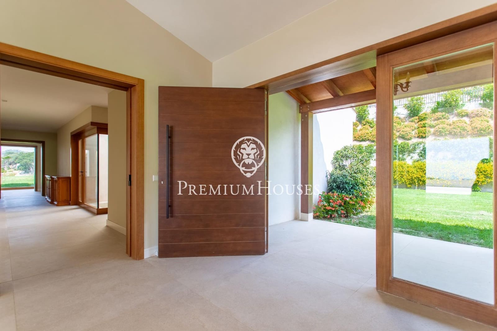 8 sypialnia Willa na sprzedaż w Sant Andreu de Llavaneres z basenem garażem - 17 000 000 € (Ref: 9205071)