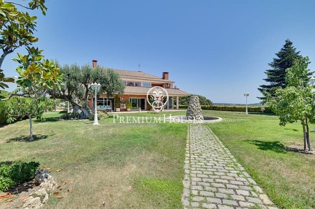 5 slaapkamer Villa te huur in Argentona met garage - € 4.750 (Ref: 9205072)