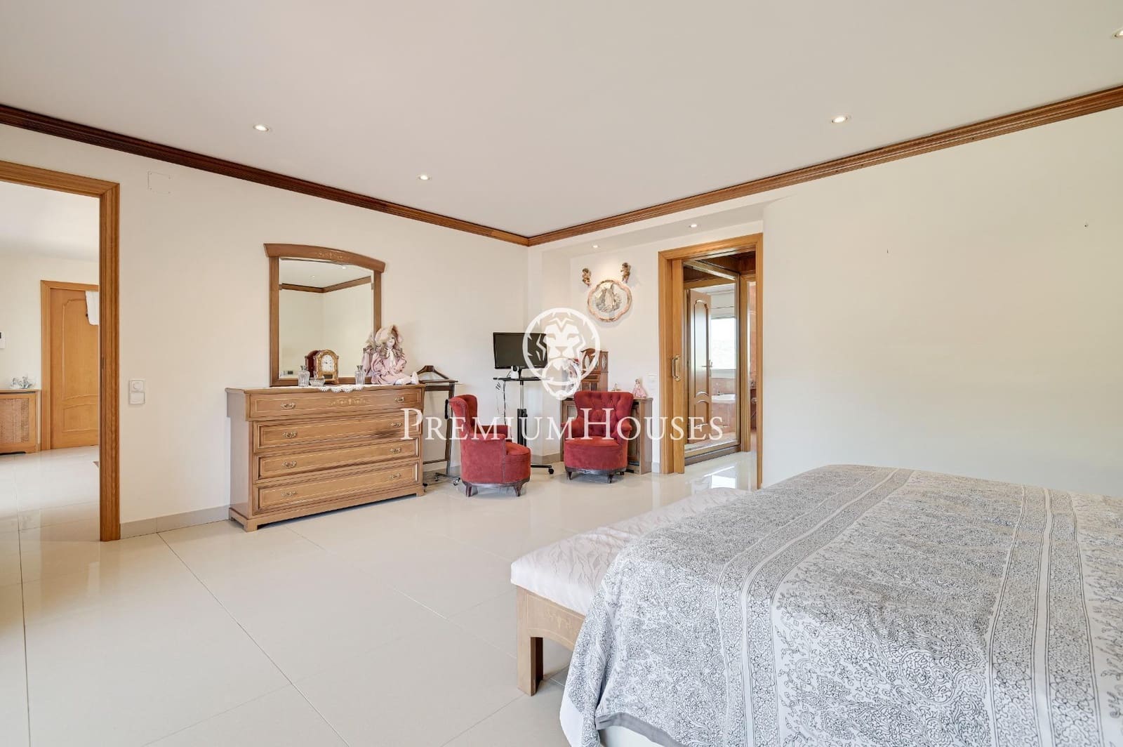 5 sypialnia Willa do wynajęcia w Argentona z garażem - 4 750 € (Ref: 9205072)