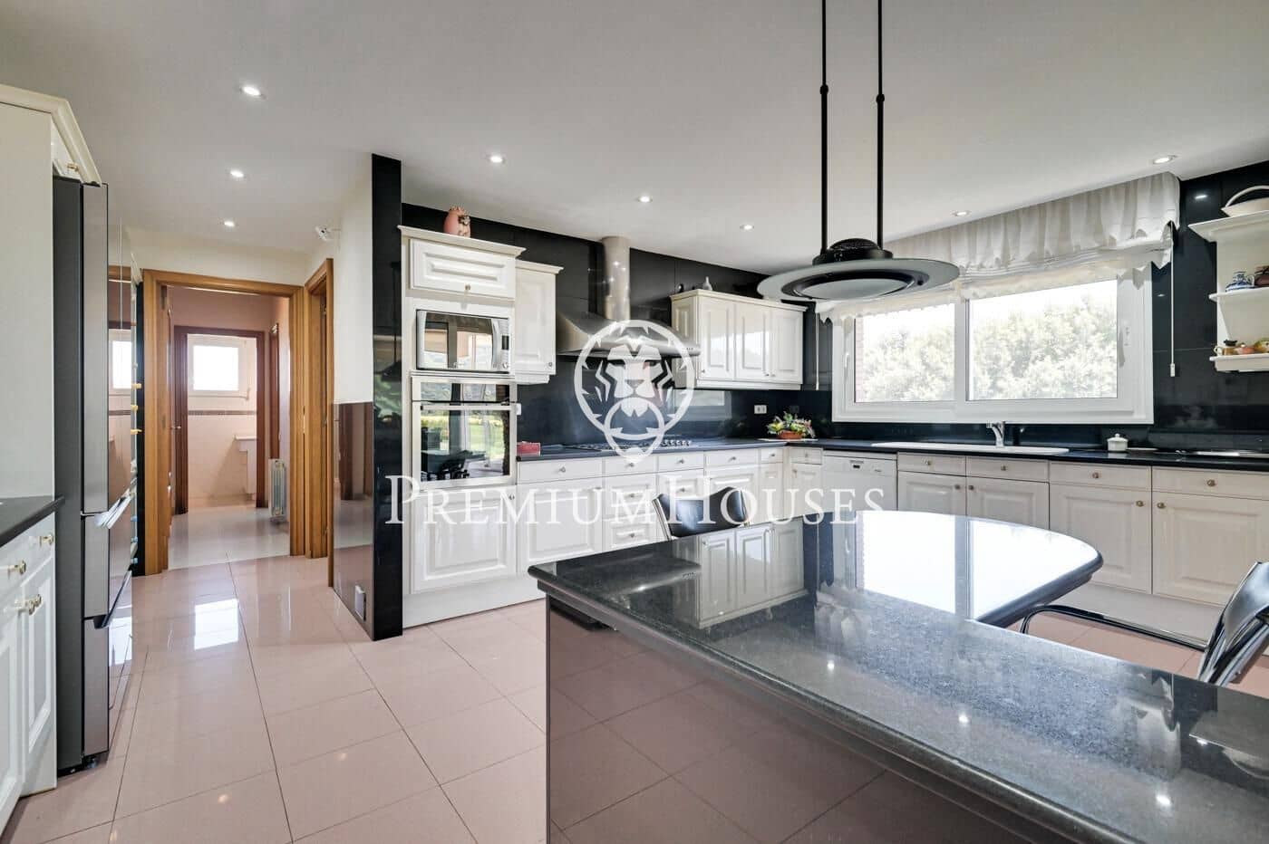 5 sypialnia Willa do wynajęcia w Argentona z garażem - 4 300 € (Ref: 9205072)