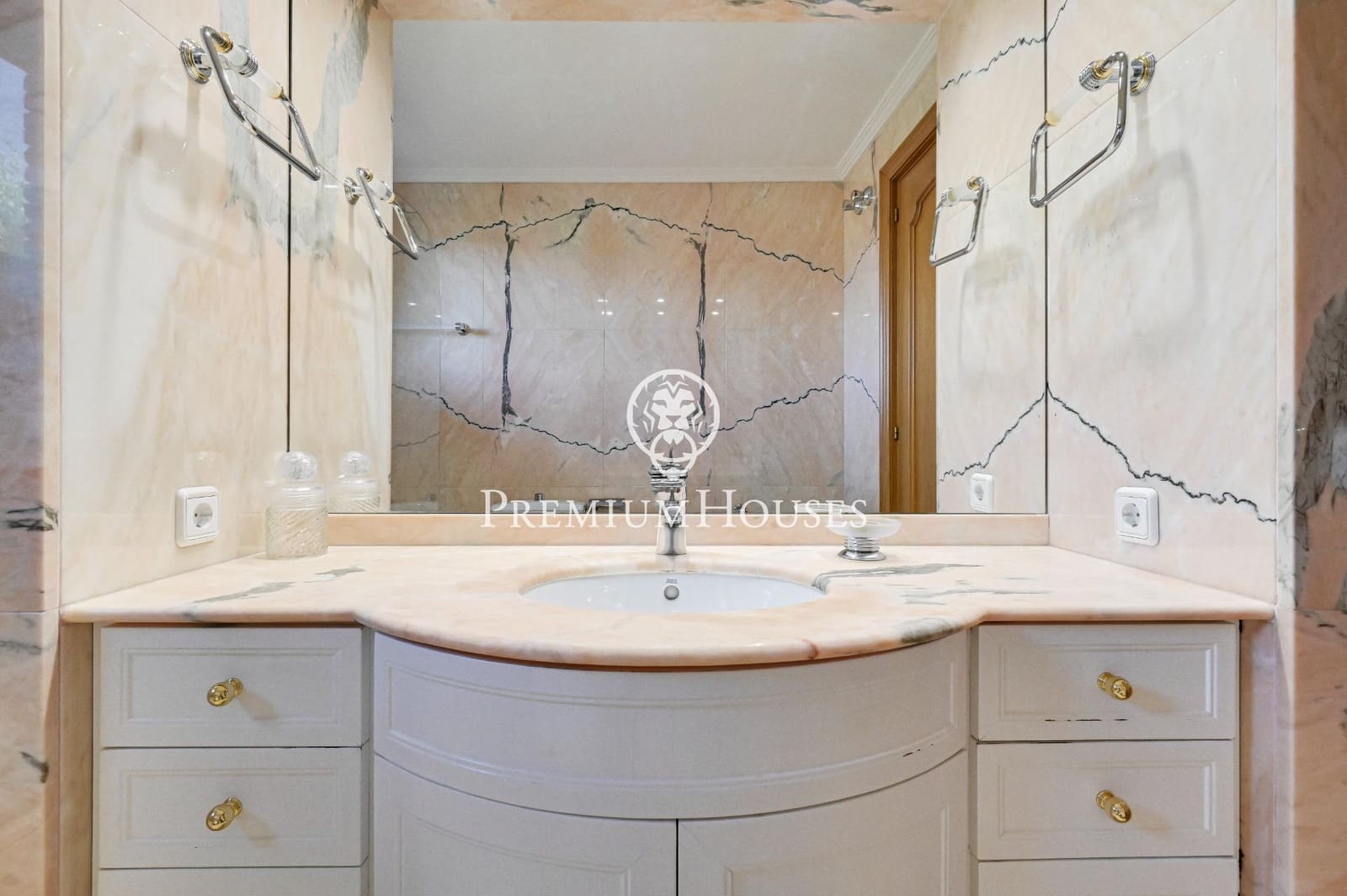 5 sypialnia Willa do wynajęcia w Argentona z garażem - 4 300 € (Ref: 9205072)