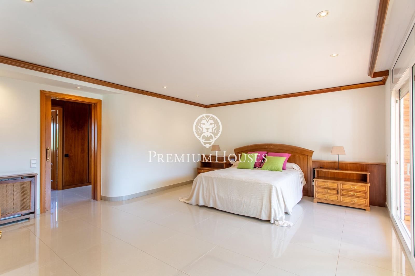 5 sypialnia Willa do wynajęcia w Argentona z garażem - 4 300 € (Ref: 9205072)