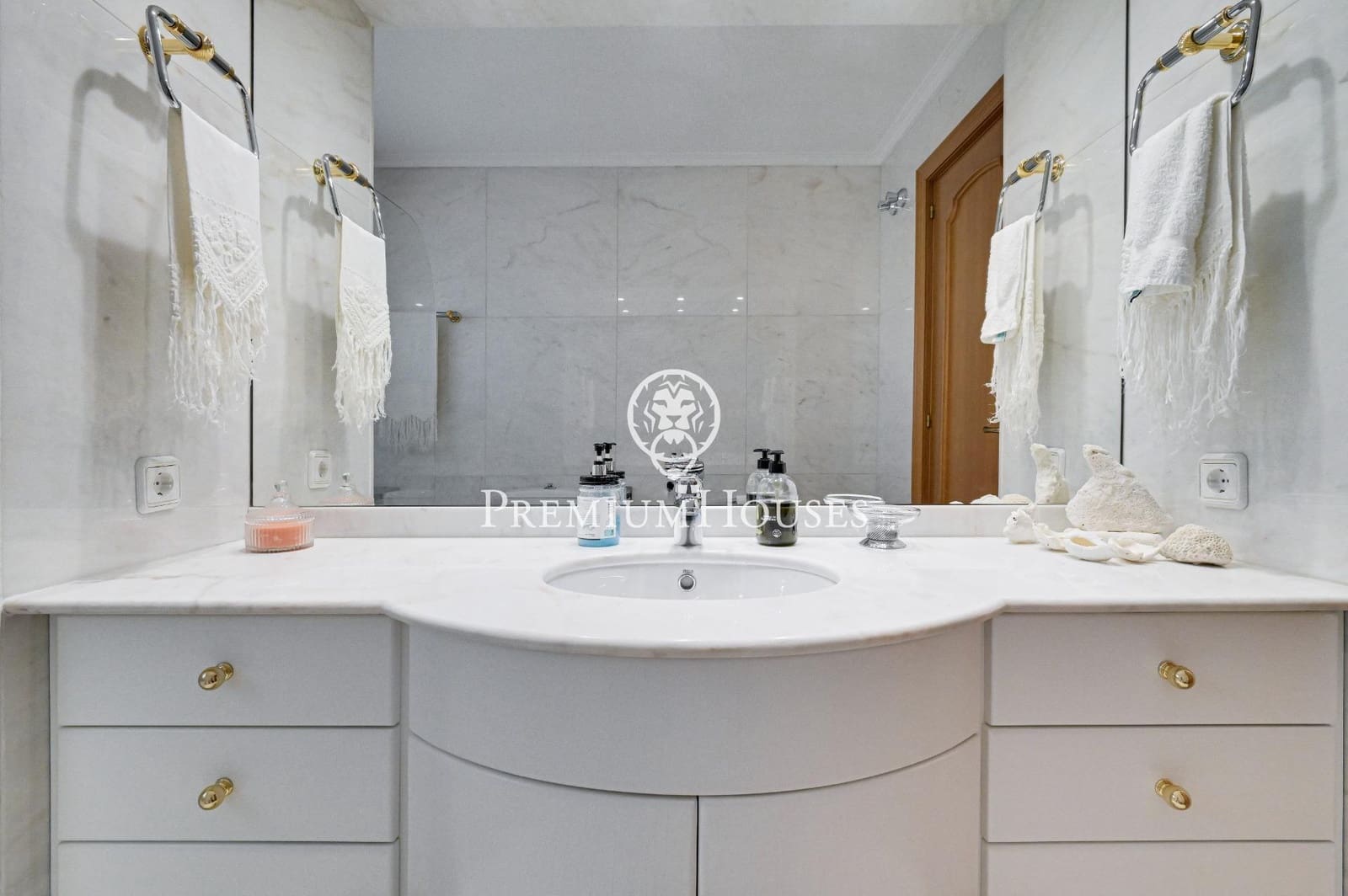 5 sypialnia Willa do wynajęcia w Argentona z garażem - 4 300 € (Ref: 9205072)