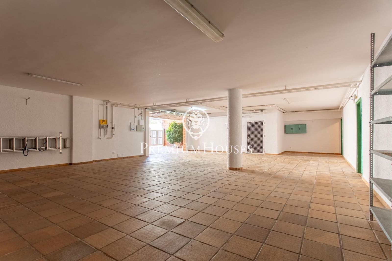 5 sypialnia Willa do wynajęcia w Argentona z garażem - 4 300 € (Ref: 9205072)