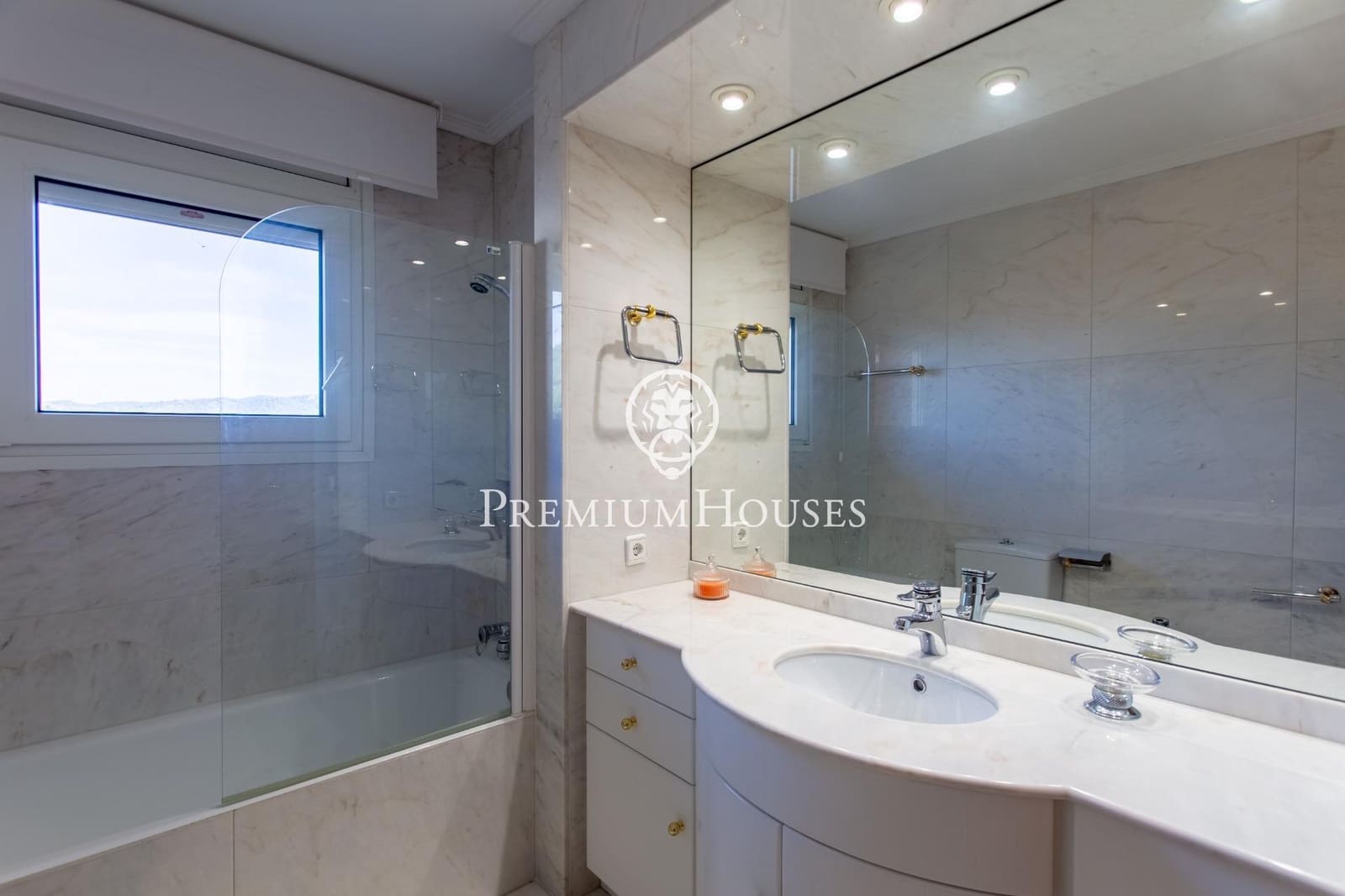 5 sypialnia Willa do wynajęcia w Argentona z garażem - 4 300 € (Ref: 9205072)