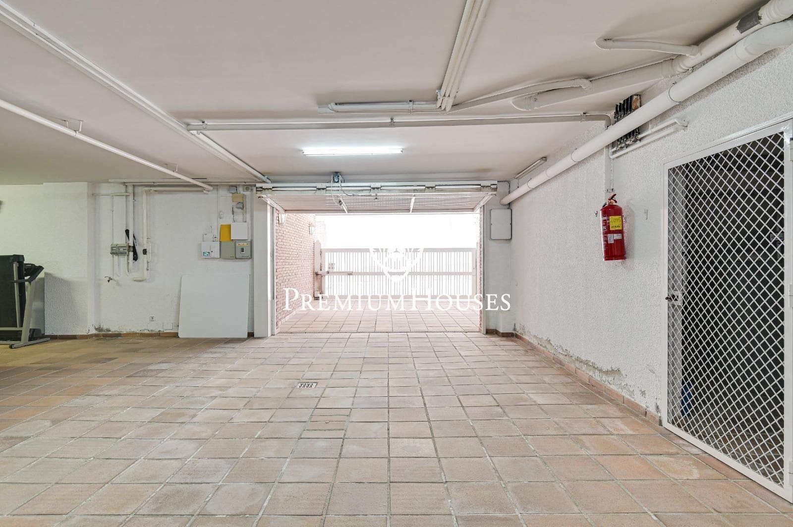 5 sypialnia Willa do wynajęcia w Argentona z garażem - 4 300 € (Ref: 9205072)