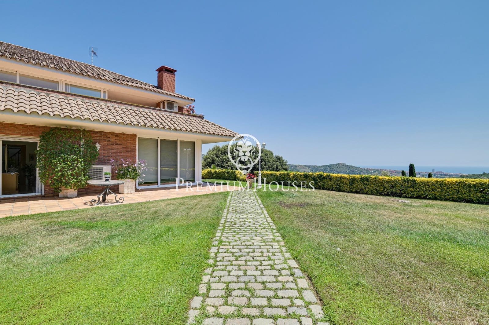 5 sypialnia Willa do wynajęcia w Argentona z garażem - 4 300 € (Ref: 9205072)