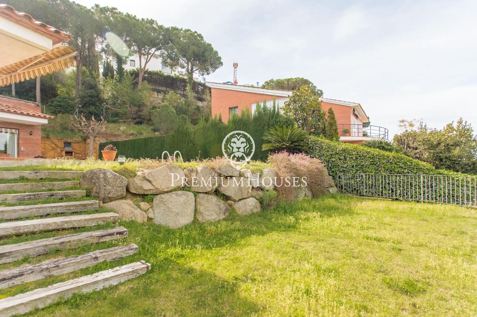 5 slaapkamer Villa te koop in Caldes d'Estrac met zwembad garage - € 830.000 (Ref: 9205074)