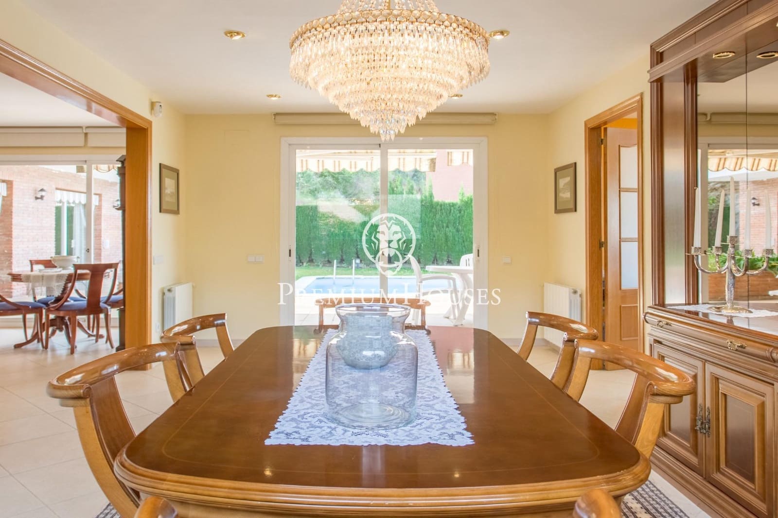 5 slaapkamer Villa te koop in Caldes d'Estrac met zwembad garage - € 830.000 (Ref: 9205074)