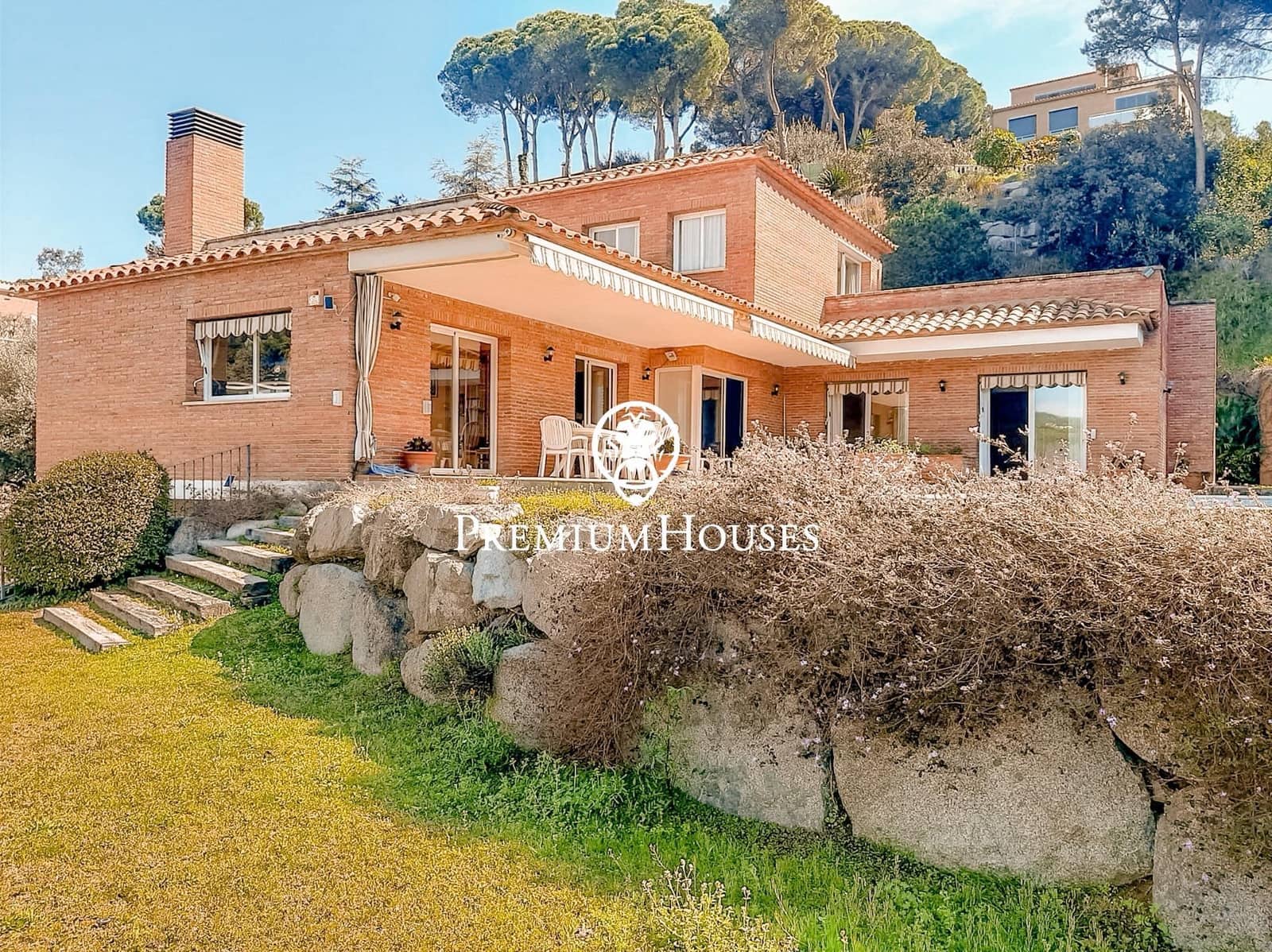 5 slaapkamer Villa te koop in Caldes d'Estrac met zwembad garage - € 830.000 (Ref: 9205074)