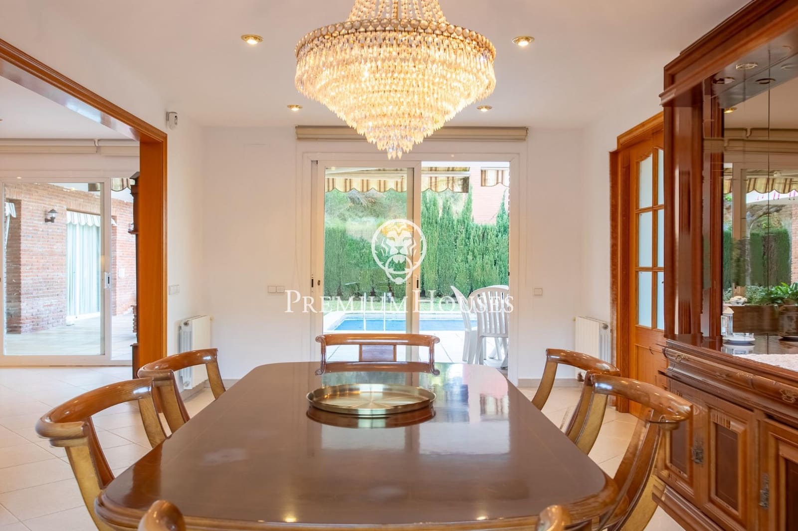 6 quarto Moradia para venda em Caldes d'Estrac com piscina garagem - 830 000 € (Ref: 9205074)