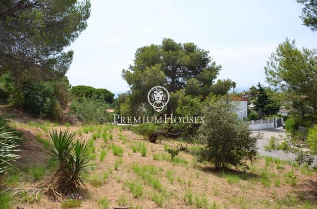 Building Plot for sale in Cabrils - € 495,000 (Ref: 9205081)
