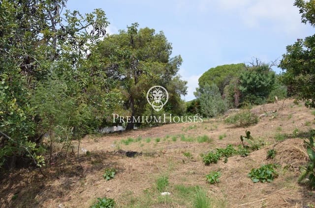 Building Plot for sale in Cabrils - € 495,000 (Ref: 9205081)