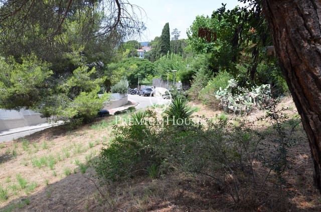 Building Plot for sale in Cabrils - € 495,000 (Ref: 9205081)