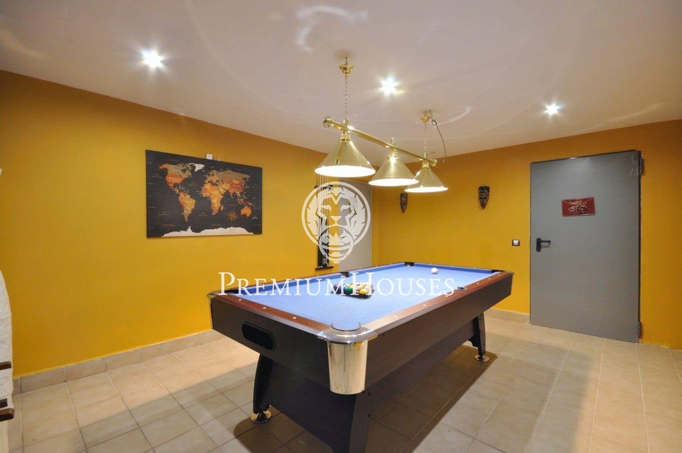 3 soverom Villa til salgs i Vallromanes med svømmebasseng - € 975 000 (Ref: 9205084)