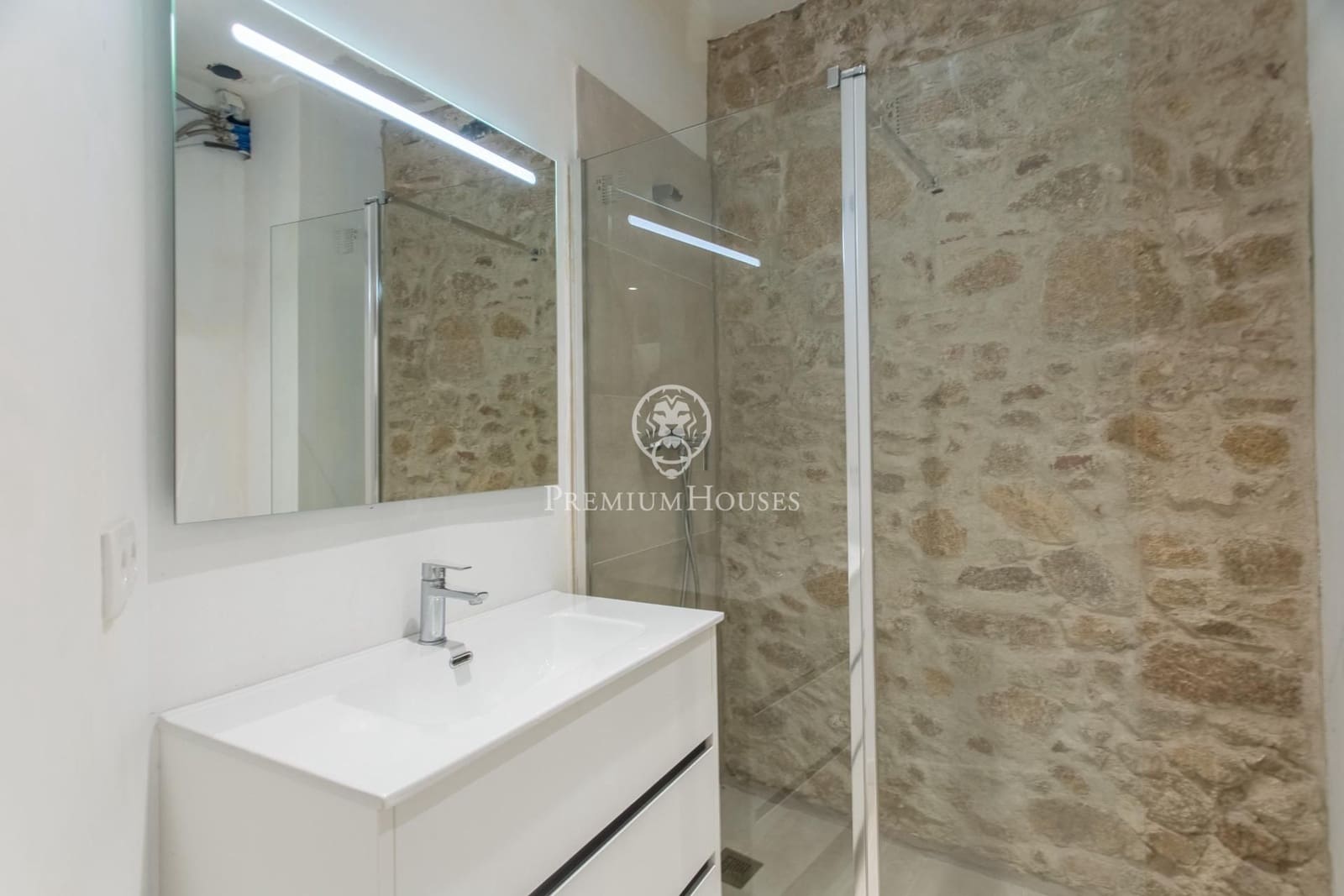 4 slaapkamer Huis te koop in Calella met zwembad - € 558.000 (Ref: 9205087)