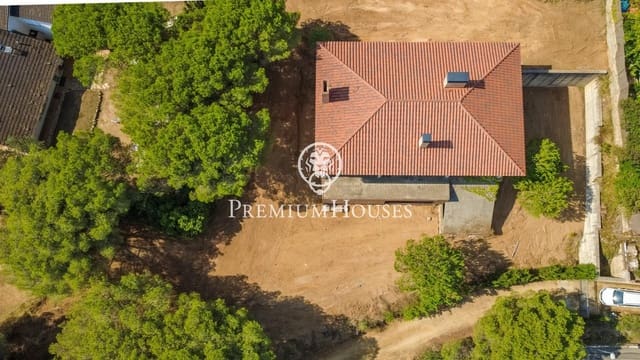 5 quarto Moradia para venda em Sant Andreu de Llavaneres - 650 000 € (Ref: 9205088)