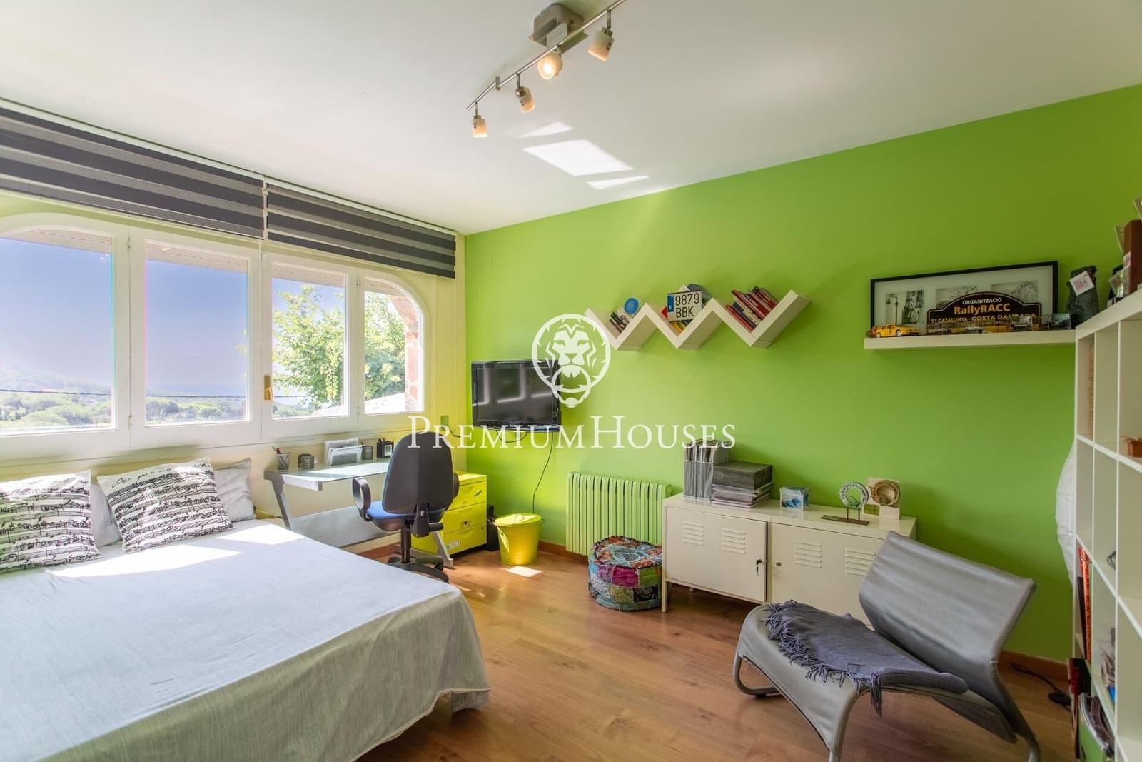 4 soveværelse Villa til salg i Alella med swimmingpool garage - € 1.250.000 (Ref: 9205089)