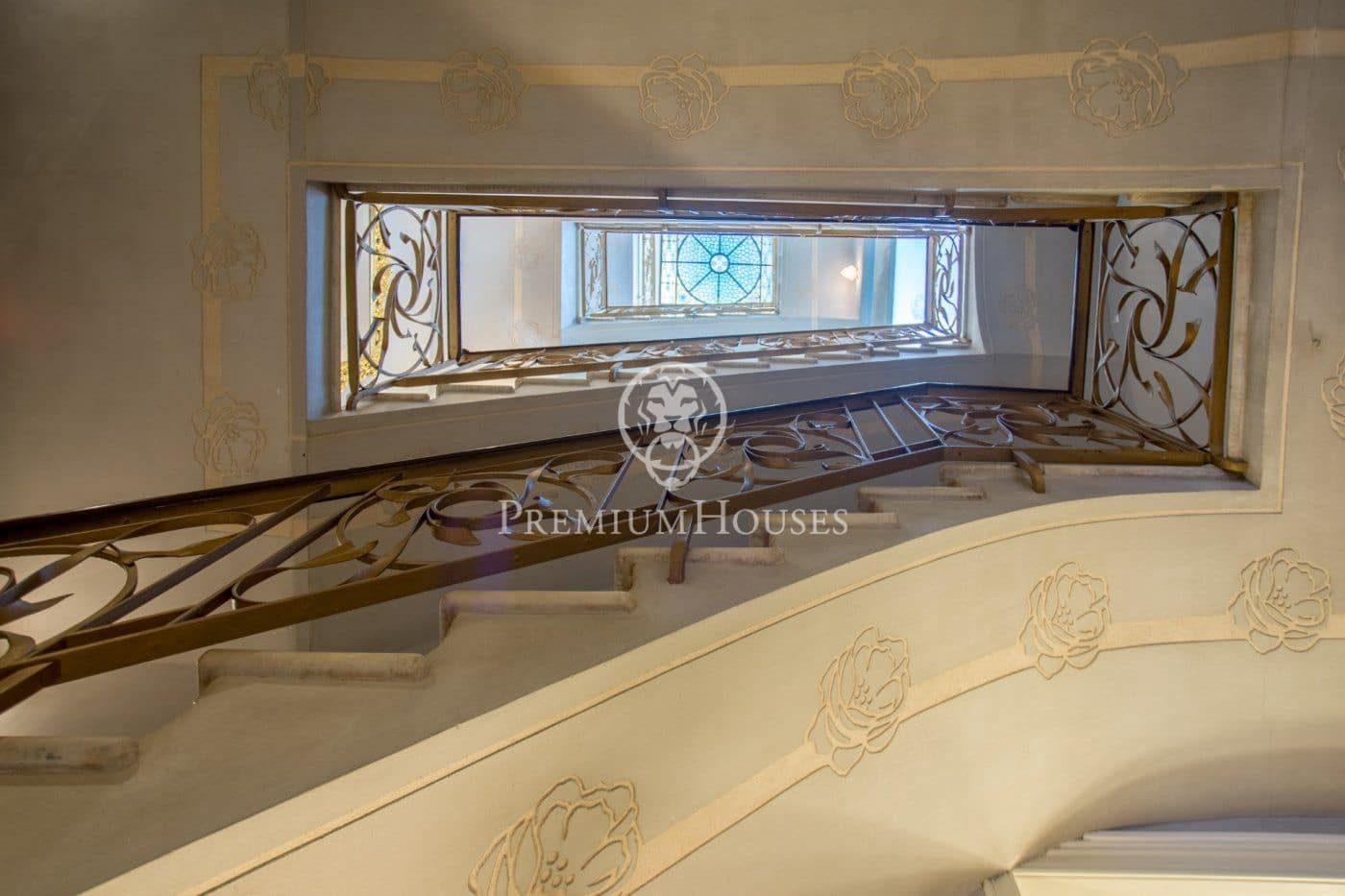 6 soveværelse Byhus til salg i Canet de Mar - € 890.000 (Ref: 9205094)