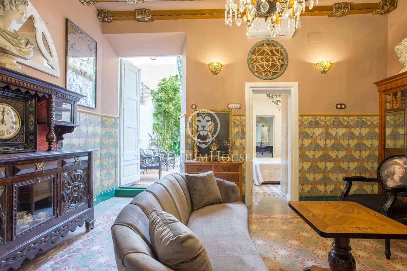 6 soveværelse Byhus til salg i Canet de Mar - € 890.000 (Ref: 9205094)