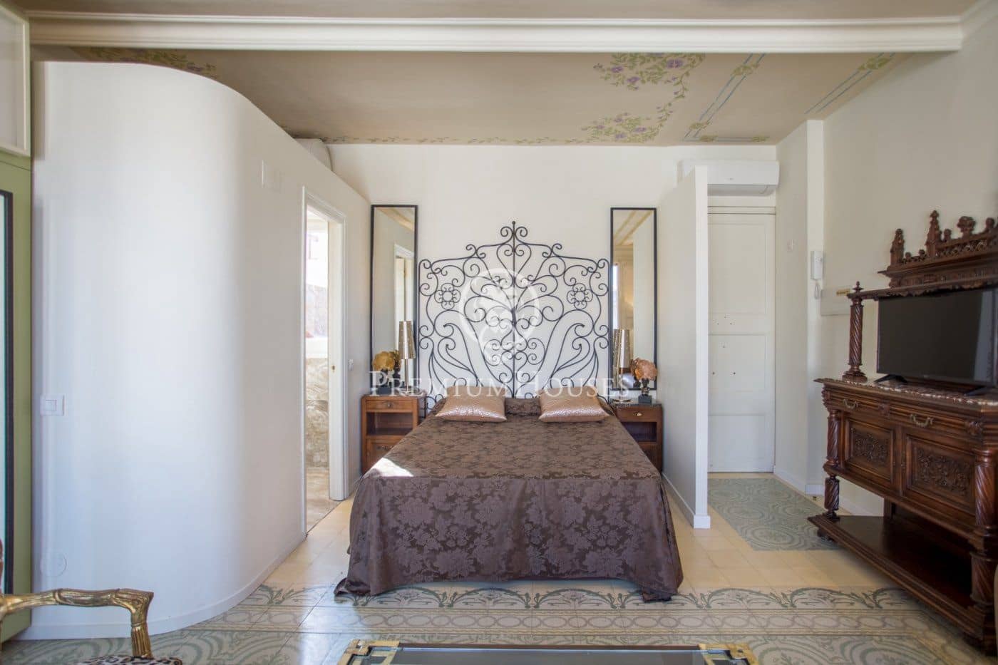 6 soveværelse Byhus til salg i Canet de Mar - € 890.000 (Ref: 9205094)