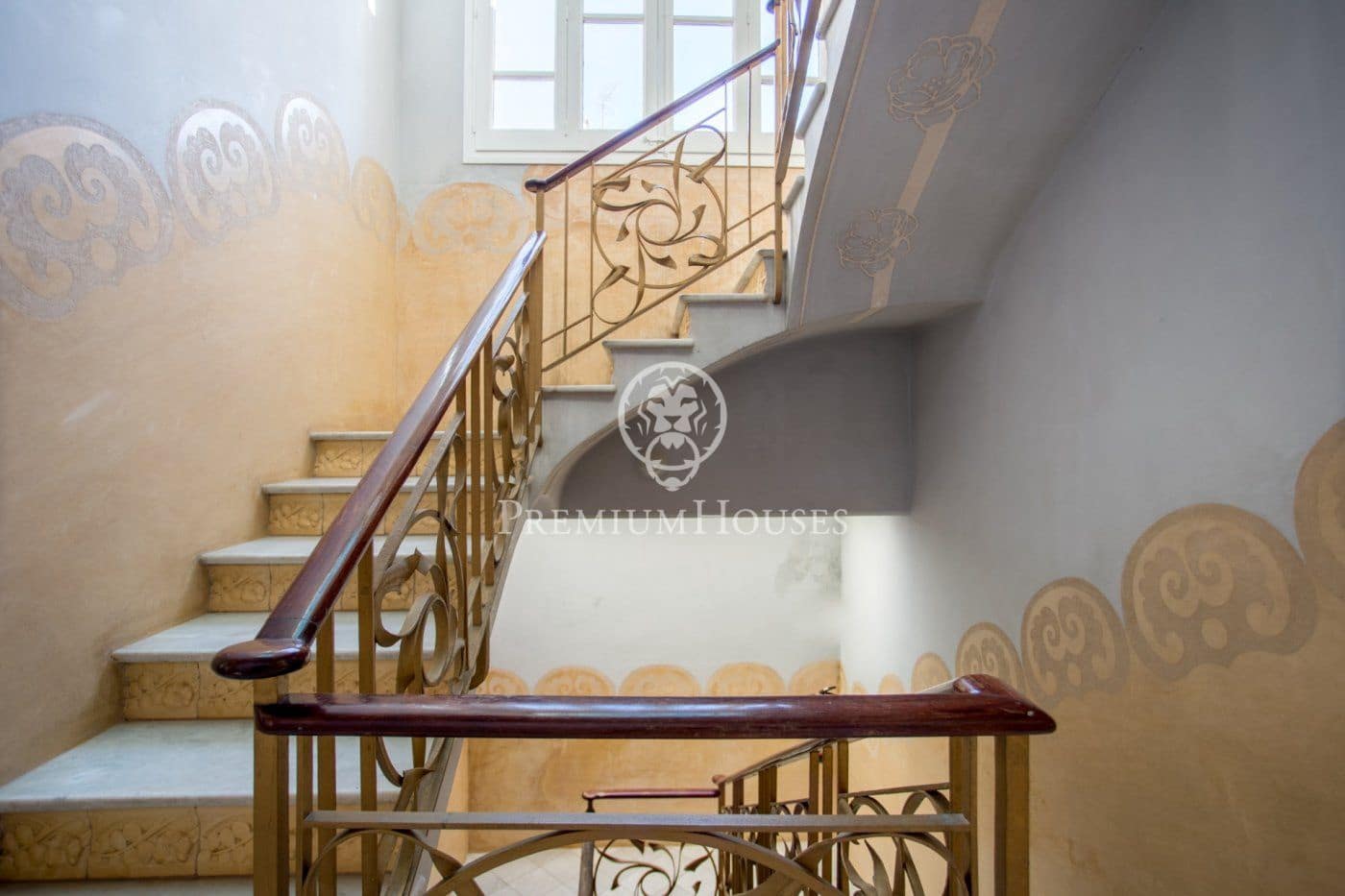 6 soveværelse Byhus til salg i Canet de Mar - € 890.000 (Ref: 9205094)