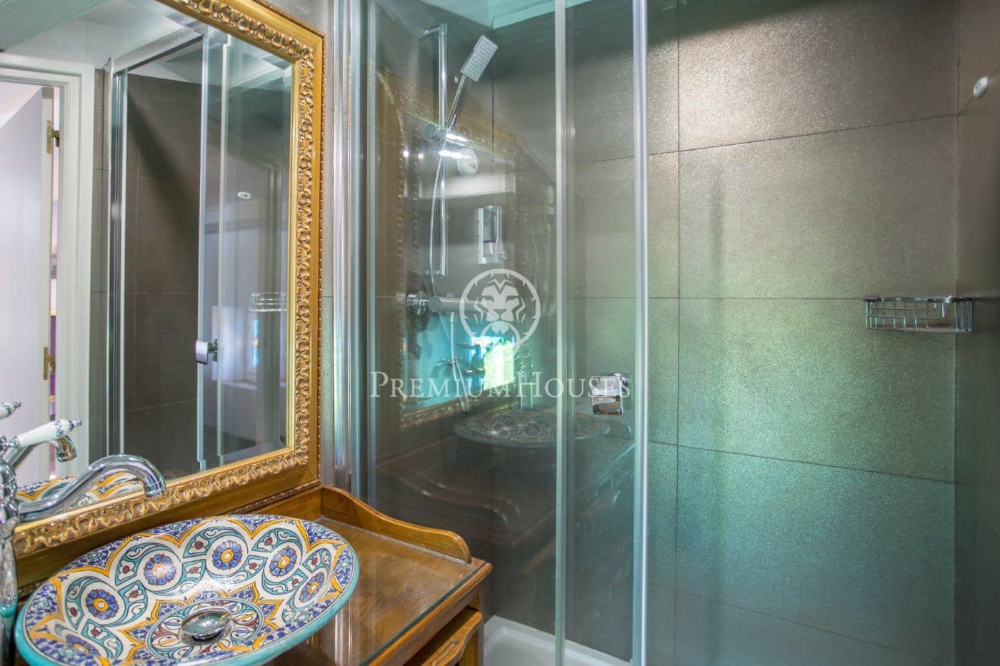 6 soveværelse Byhus til salg i Canet de Mar - € 890.000 (Ref: 9205094)