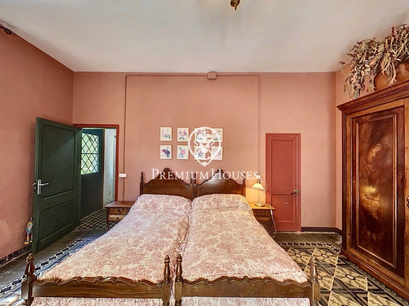 10 soveværelse Finca/Landehus til salg i Sant Cebria de Vallalta - € 1.070.000 (Ref: 9205095)