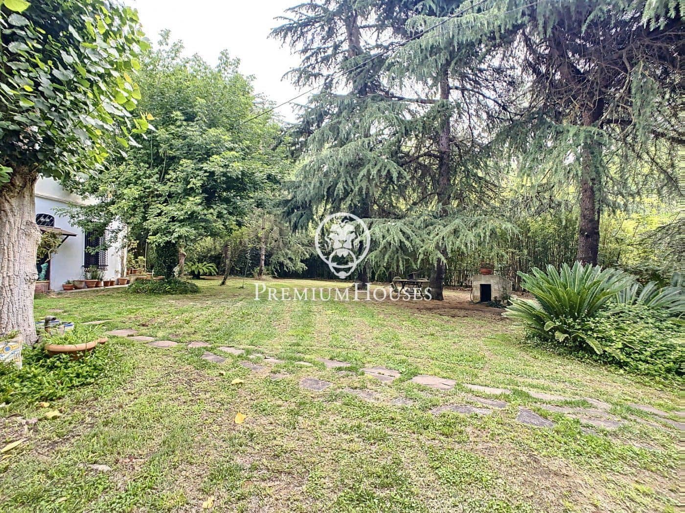 10 soveværelse Finca/Landehus til salg i Sant Cebria de Vallalta - € 1.070.000 (Ref: 9205095)