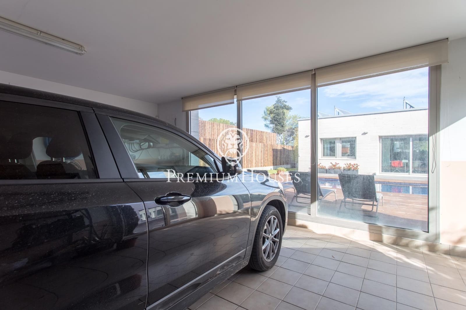 4 sypialnia Willa na sprzedaż w Vallromanes z basenem garażem - 1 260 000 € (Ref: 9205096)