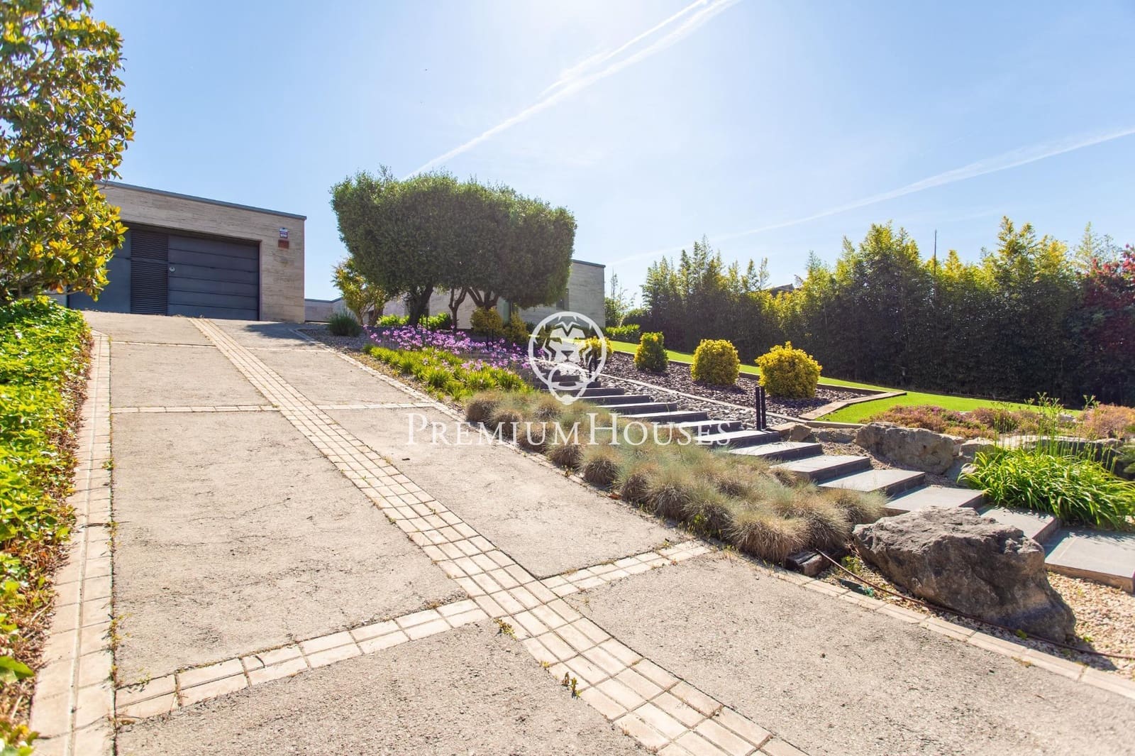 4 sypialnia Willa na sprzedaż w Vallromanes z basenem garażem - 1 260 000 € (Ref: 9205096)