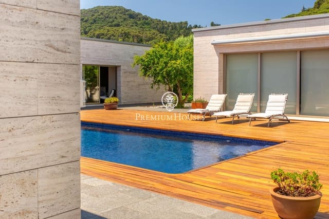 4 sovrum Villa till salu i Vallromanes med pool garage - 1 260 000 € (Ref: 9205096)