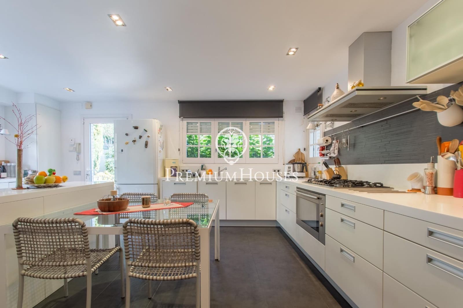 5 sovrum Villa till salu i Cabrils med pool garage - 1 290 000 € (Ref: 9205097)