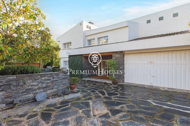 5 bedroom Villa for sale in Cabrils with pool garage - € 1,290,000 (Ref: 9205097)