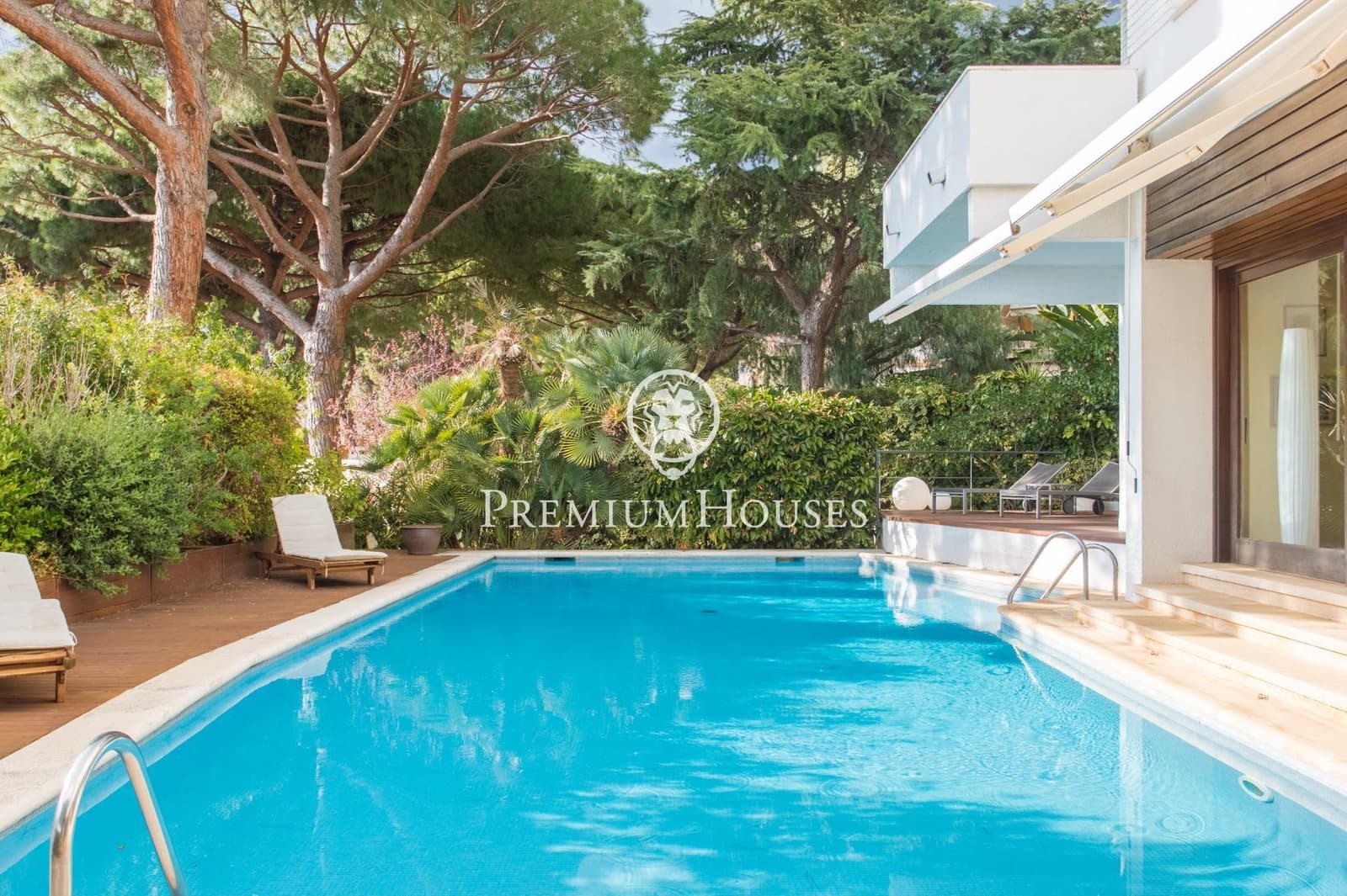 5 sovrum Villa till salu i Cabrils med pool garage - 1 290 000 € (Ref: 9205097)